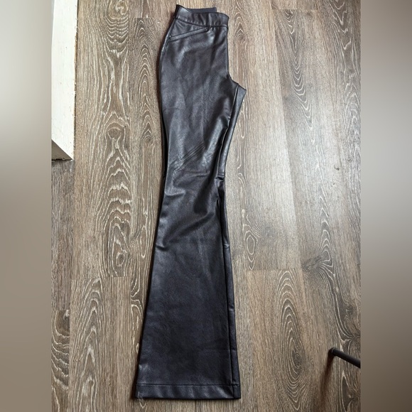 Spanx Leather-Like Flare Pants XS NWT! - Picture 12 of 13